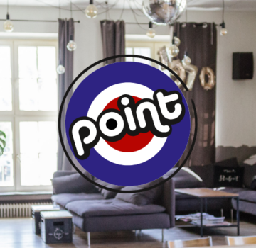 Ein Foto in einem großen Raum vom Jugendzentrum Point.
