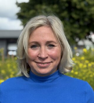 Eine GPS Mitarbeiterin namens Theresa Mogwitz. Sie ist die Leiterin vom BBV Wilhelmshaven-Friesland.