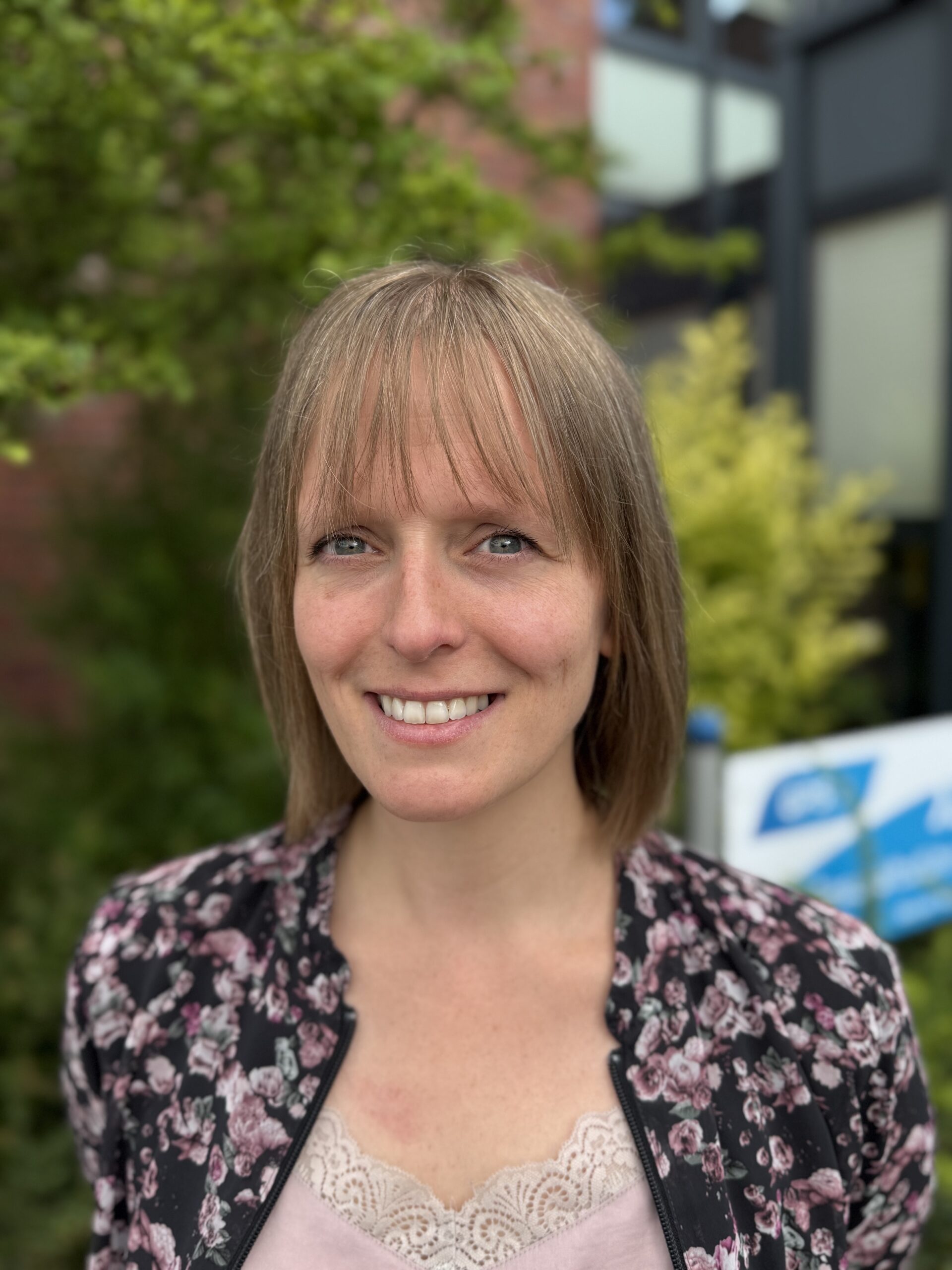 Eine GPS Mitarbeiterin namens Anne Blankemeyer. Sie ist die Leiterin vom Geschäftsbereichs Wohnen bei der GPS.