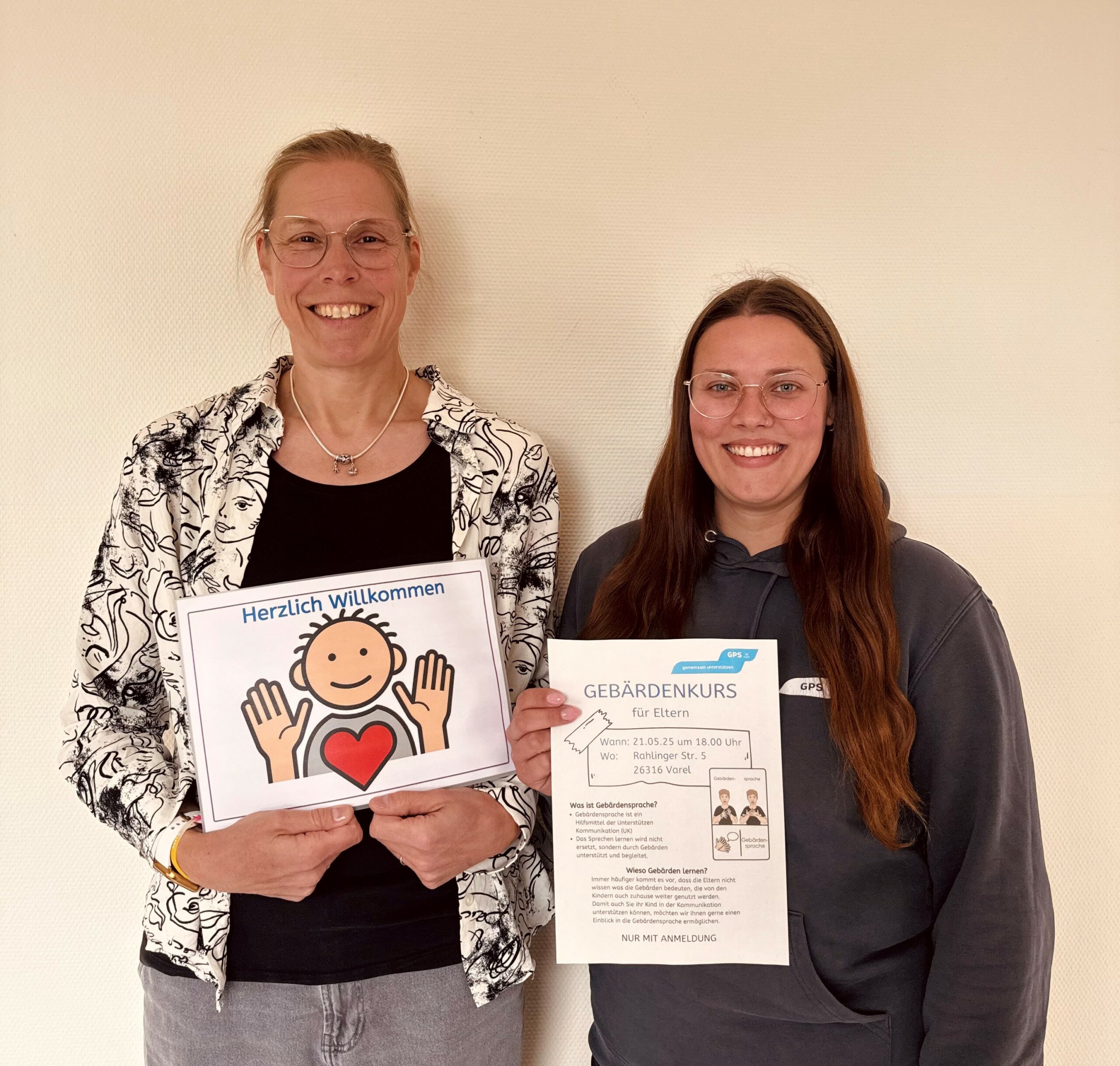 Gebärdensprachkurs Tordis und Lea